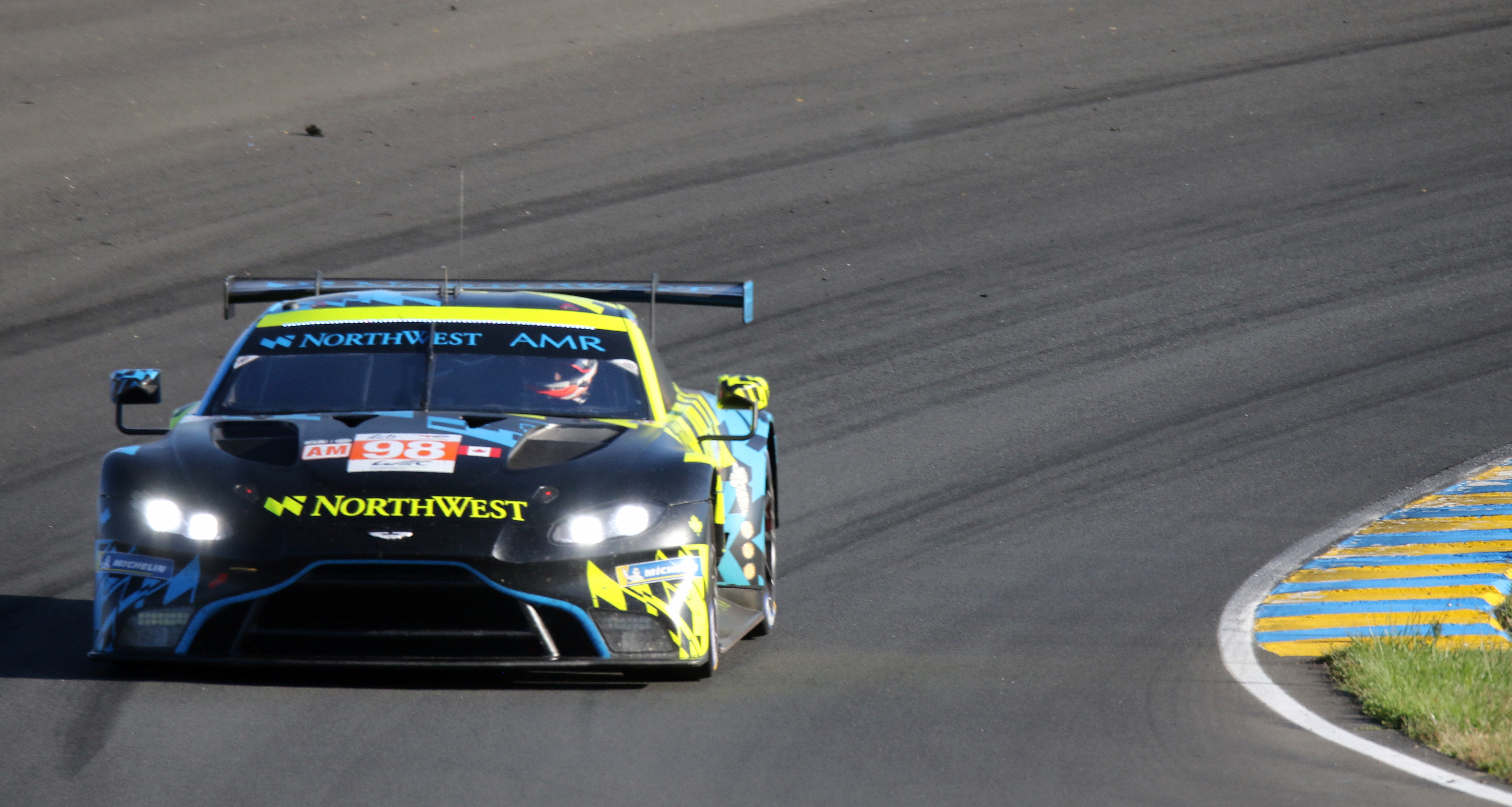 Aston Martin Vantage AMR - Paul Dalla Lana, David Pritchard & Nicki Thiim in the Esses at the 2022 Le Mans (53514874253).jpg